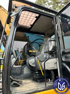 High maneuverability 320D Used caterpillar excavator with Fuel-efficient engine