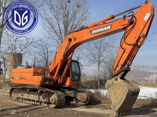 Time and labor-saving DX300 30t Used Doosan Excavator with Highly durable