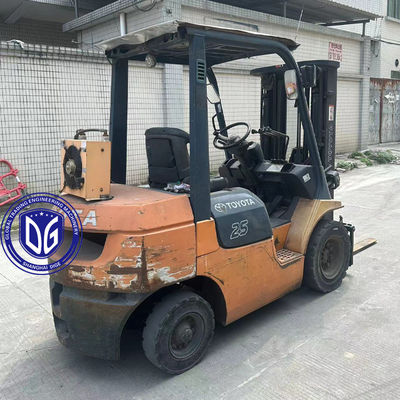 Original Toyota 2.5t Forklift Durable and In Good Condition Available  Now