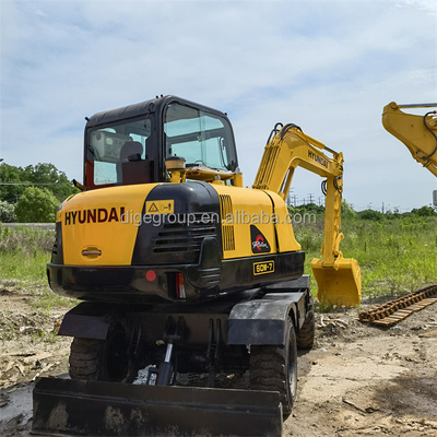 Used Hyundai 60W-9 Wheel Excavator 6TON 2021 Model