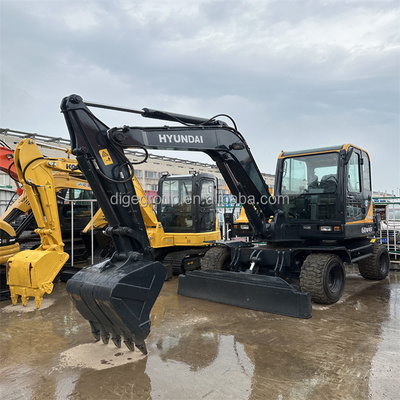 Used Hyundai 60W-7 Wheel Excavator 6 Ton 2022 Model
